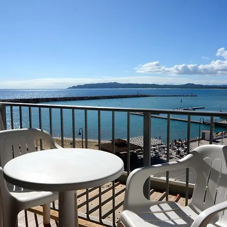 Appartement Nautic Bx-3 *